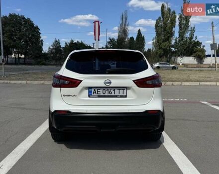 Белый Ниссан Кашкай, объемом двигателя 2 л и пробегом 131 тыс. км за 17500 $, фото 6 на Automoto.ua