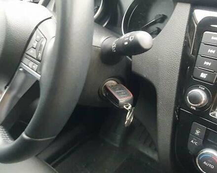 Белый Ниссан Кашкай, объемом двигателя 1.2 л и пробегом 43 тыс. км за 18800 $, фото 35 на Automoto.ua