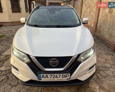 Білий Ніссан Кашкай, об'ємом двигуна 1.6 л та пробігом 103 тис. км за 19000 $, фото 2 на Automoto.ua