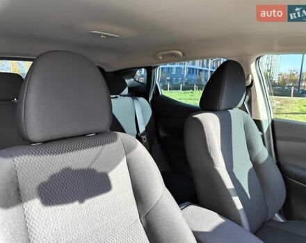 Белый Ниссан Кашкай, объемом двигателя 1.5 л и пробегом 117 тыс. км за 15990 $, фото 56 на Automoto.ua