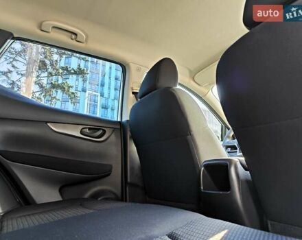 Белый Ниссан Кашкай, объемом двигателя 1.5 л и пробегом 117 тыс. км за 15990 $, фото 61 на Automoto.ua