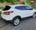 Белый Ниссан Кашкай, объемом двигателя 1.2 л и пробегом 47 тыс. км за 23000 $, фото 3 на Automoto.ua