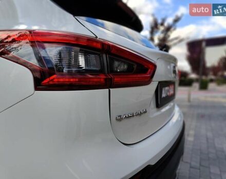 Ніссан Кашкай 2019 у Києві на Automoto.ua Білий Ніссан Кашкай, об'ємом двигуна 1.2 л та пробігом 162 тис. км за 11990 $, фото 17 на Automoto.ua