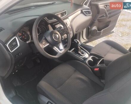 Ніссан Кашкай 2019 у Чернівцях на Automoto.ua Білий Ніссан Кашкай, об'ємом двигуна 1.2 л та пробігом 109 тис. км за 14500 $, фото 13 на Automoto.ua