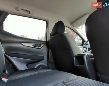 Ніссан Кашкай 2019 у Києві на Automoto.ua Білий Ніссан Кашкай, об'ємом двигуна 1.2 л та пробігом 162 тис. км за 11990 $, фото 60 на Automoto.ua