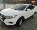 Ніссан Кашкай 2019 у Чернівцях на Automoto.ua Білий Ніссан Кашкай, об'ємом двигуна 1.2 л та пробігом 109 тис. км за 14500 $, фото 1 на Automoto.ua