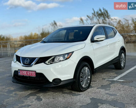 Белый Ниссан Кашкай, объемом двигателя 2 л и пробегом 110 тыс. км за 13500 $, фото 1 на Automoto.ua