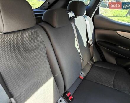 Белый Ниссан Кашкай, объемом двигателя 1.5 л и пробегом 117 тыс. км за 15990 $, фото 62 на Automoto.ua