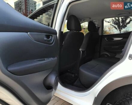 Ніссан Кашкай 2019 у Києві на Automoto.ua Білий Ніссан Кашкай, об'ємом двигуна 1.2 л та пробігом 162 тис. км за 11990 $, фото 43 на Automoto.ua