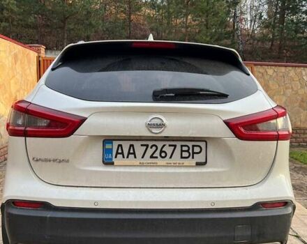 Білий Ніссан Кашкай, об'ємом двигуна 1.6 л та пробігом 103 тис. км за 19000 $, фото 1 на Automoto.ua