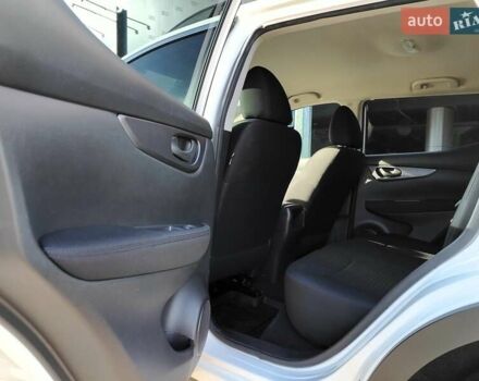 Белый Ниссан Кашкай, объемом двигателя 1.5 л и пробегом 117 тыс. км за 15990 $, фото 43 на Automoto.ua