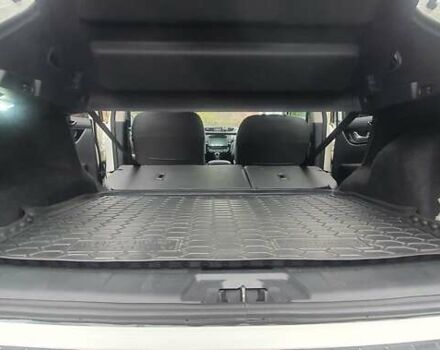 Белый Ниссан Кашкай, объемом двигателя 1.2 л и пробегом 43 тыс. км за 18800 $, фото 38 на Automoto.ua