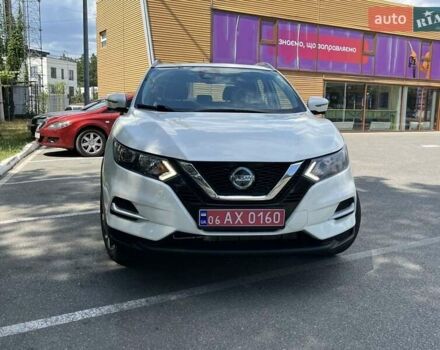 Белый Ниссан Кашкай, объемом двигателя 2.02 л и пробегом 107 тыс. км за 16999 $, фото 7 на Automoto.ua