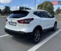 Белый Ниссан Кашкай, объемом двигателя 2 л и пробегом 131 тыс. км за 17500 $, фото 5 на Automoto.ua