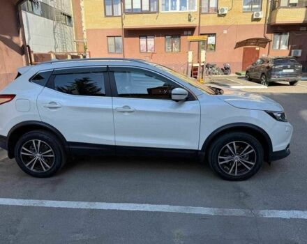 Белый Ниссан Кашкай, объемом двигателя 2 л и пробегом 93 тыс. км за 11000 $, фото 1 на Automoto.ua