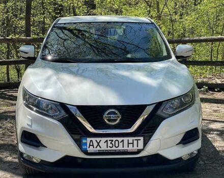 Білий Ніссан Кашкай, об'ємом двигуна 2 л та пробігом 37 тис. км за 18900 $, фото 6 на Automoto.ua