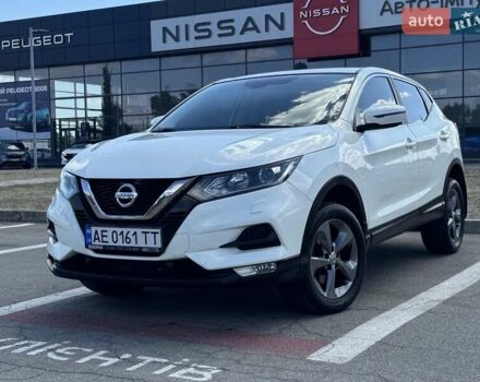 Белый Ниссан Кашкай, объемом двигателя 2 л и пробегом 131 тыс. км за 17500 $, фото 1 на Automoto.ua