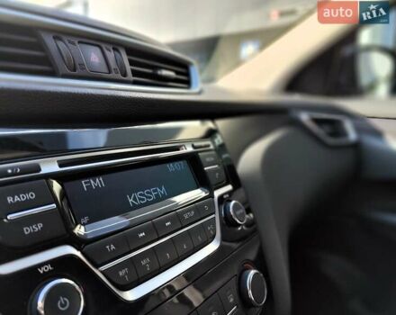 Белый Ниссан Кашкай, объемом двигателя 1.5 л и пробегом 117 тыс. км за 15990 $, фото 38 на Automoto.ua