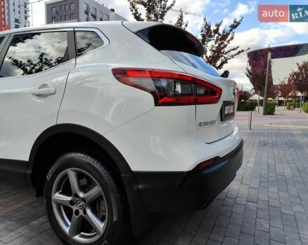 Ніссан Кашкай 2019 у Києві на Automoto.ua Білий Ніссан Кашкай, об'ємом двигуна 1.2 л та пробігом 162 тис. км за 11990 $, фото 15 на Automoto.ua