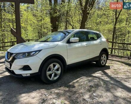 Білий Ніссан Кашкай, об'ємом двигуна 2 л та пробігом 37 тис. км за 18900 $, фото 2 на Automoto.ua