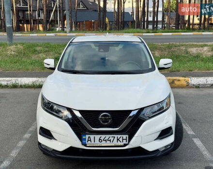 Белый Ниссан Кашкай, объемом двигателя 1.2 л и пробегом 101 тыс. км за 15500 $, фото 4 на Automoto.ua
