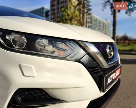 Белый Ниссан Кашкай, объемом двигателя 1.5 л и пробегом 117 тыс. км за 15990 $, фото 33 на Automoto.ua