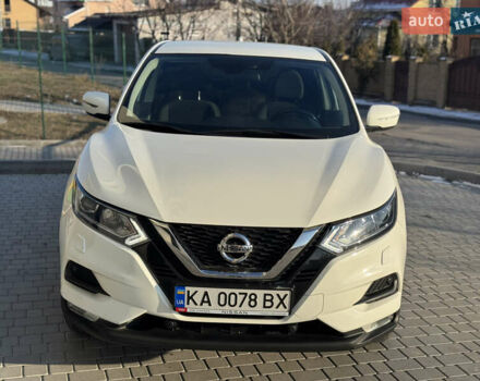 Белый Ниссан Кашкай, объемом двигателя 2 л и пробегом 93 тыс. км за 18150 $, фото 3 на Automoto.ua