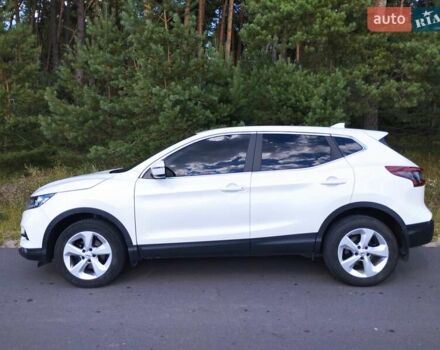 Белый Ниссан Кашкай, объемом двигателя 1.6 л и пробегом 169 тыс. км за 19900 $, фото 4 на Automoto.ua