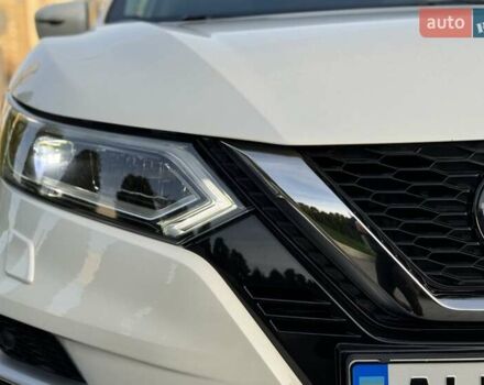 Білий Ніссан Кашкай, об'ємом двигуна 2 л та пробігом 58 тис. км за 21900 $, фото 39 на Automoto.ua