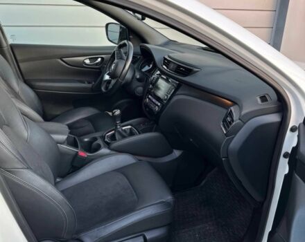 Білий Ніссан Кашкай, об'ємом двигуна 1.5 л та пробігом 36 тис. км за 13900 $, фото 6 на Automoto.ua