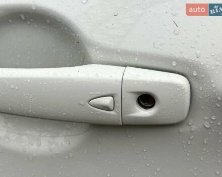 Білий Ніссан Кашкай, об'ємом двигуна 1.6 л та пробігом 102 тис. км за 19900 $, фото 35 на Automoto.ua
