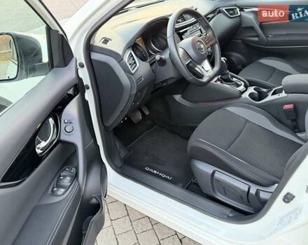 Білий Ніссан Кашкай, об'ємом двигуна 2 л та пробігом 22 тис. км за 22500 $, фото 16 на Automoto.ua