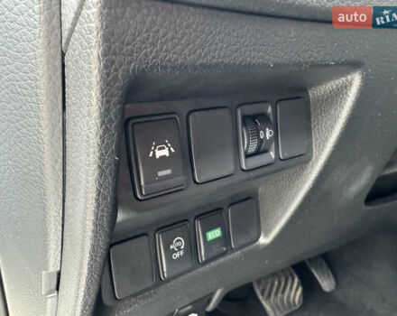 Белый Ниссан Кашкай, объемом двигателя 1.6 л и пробегом 47 тыс. км за 19999 $, фото 19 на Automoto.ua