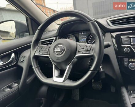 Белый Ниссан Кашкай, объемом двигателя 1.6 л и пробегом 47 тыс. км за 19999 $, фото 24 на Automoto.ua