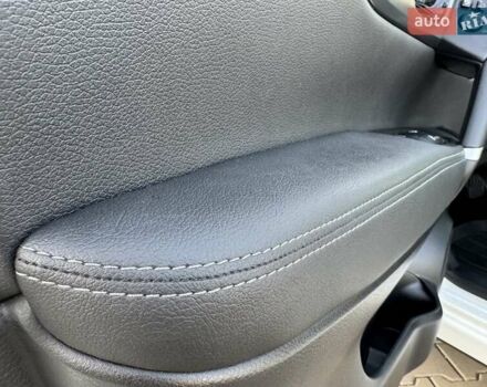 Білий Ніссан Кашкай, об'ємом двигуна 2 л та пробігом 58 тис. км за 21900 $, фото 63 на Automoto.ua