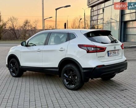 Білий Ніссан Кашкай, об'ємом двигуна 2 л та пробігом 22 тис. км за 22500 $, фото 7 на Automoto.ua