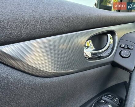 Білий Ніссан Кашкай, об'ємом двигуна 2 л та пробігом 58 тис. км за 21900 $, фото 61 на Automoto.ua