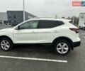 Белый Ниссан Кашкай, объемом двигателя 1.2 л и пробегом 50 тыс. км за 17200 $, фото 12 на Automoto.ua