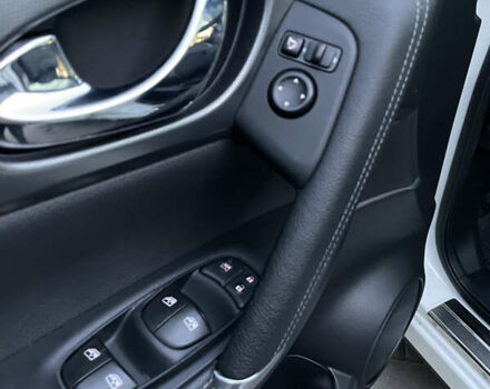 Белый Ниссан Кашкай, объемом двигателя 2 л и пробегом 64 тыс. км за 21500 $, фото 9 на Automoto.ua