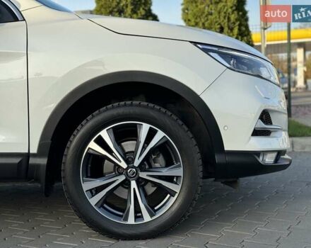 Білий Ніссан Кашкай, об'ємом двигуна 2 л та пробігом 58 тис. км за 21900 $, фото 14 на Automoto.ua