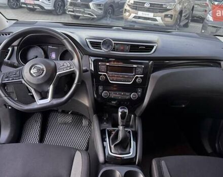 Білий Ніссан Кашкай, об'ємом двигуна 2 л та пробігом 37 тис. км за 18990 $, фото 15 на Automoto.ua