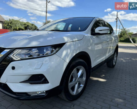Белый Ниссан Кашкай, объемом двигателя 1.75 л и пробегом 195 тыс. км за 18500 $, фото 11 на Automoto.ua