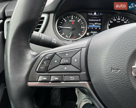 Белый Ниссан Кашкай, объемом двигателя 1.6 л и пробегом 47 тыс. км за 19999 $, фото 26 на Automoto.ua