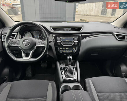 Белый Ниссан Кашкай, объемом двигателя 1.6 л и пробегом 47 тыс. км за 19999 $, фото 20 на Automoto.ua