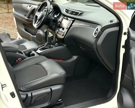 Білий Ніссан Кашкай, об'ємом двигуна 1.6 л та пробігом 102 тис. км за 19900 $, фото 29 на Automoto.ua