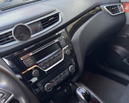 Білий Ніссан Кашкай, об'ємом двигуна 2 л та пробігом 37 тис. км за 18990 $, фото 10 на Automoto.ua