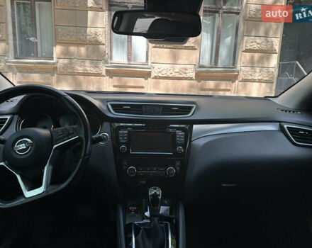 Білий Ніссан Кашкай, об'ємом двигуна 1.6 л та пробігом 140 тис. км за 21500 $, фото 7 на Automoto.ua
