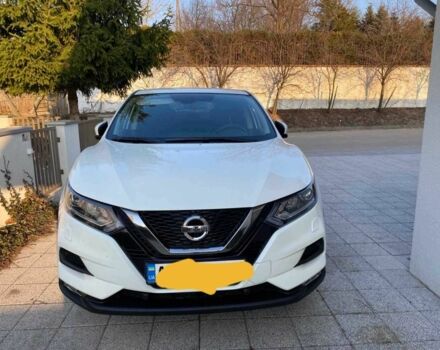 Белый Ниссан Кашкай, объемом двигателя 0 л и пробегом 111 тыс. км за 20200 $, фото 6 на Automoto.ua