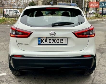 Білий Ніссан Кашкай, об'ємом двигуна 1.6 л та пробігом 75 тис. км за 19500 $, фото 7 на Automoto.ua