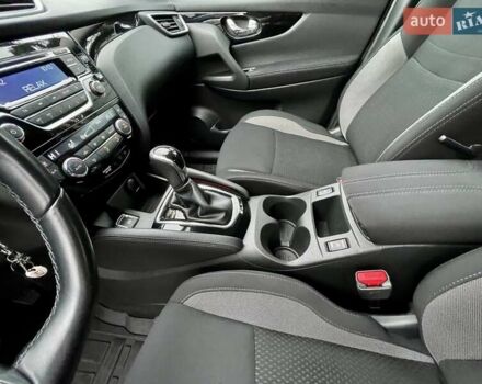 Білий Ніссан Кашкай, об'ємом двигуна 1.6 л та пробігом 75 тис. км за 19500 $, фото 17 на Automoto.ua